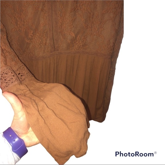 American Eagle Blush Pink Lace Peplum Bell Sleeve Long Sleeve Top Blouse - Picture 5 of 11